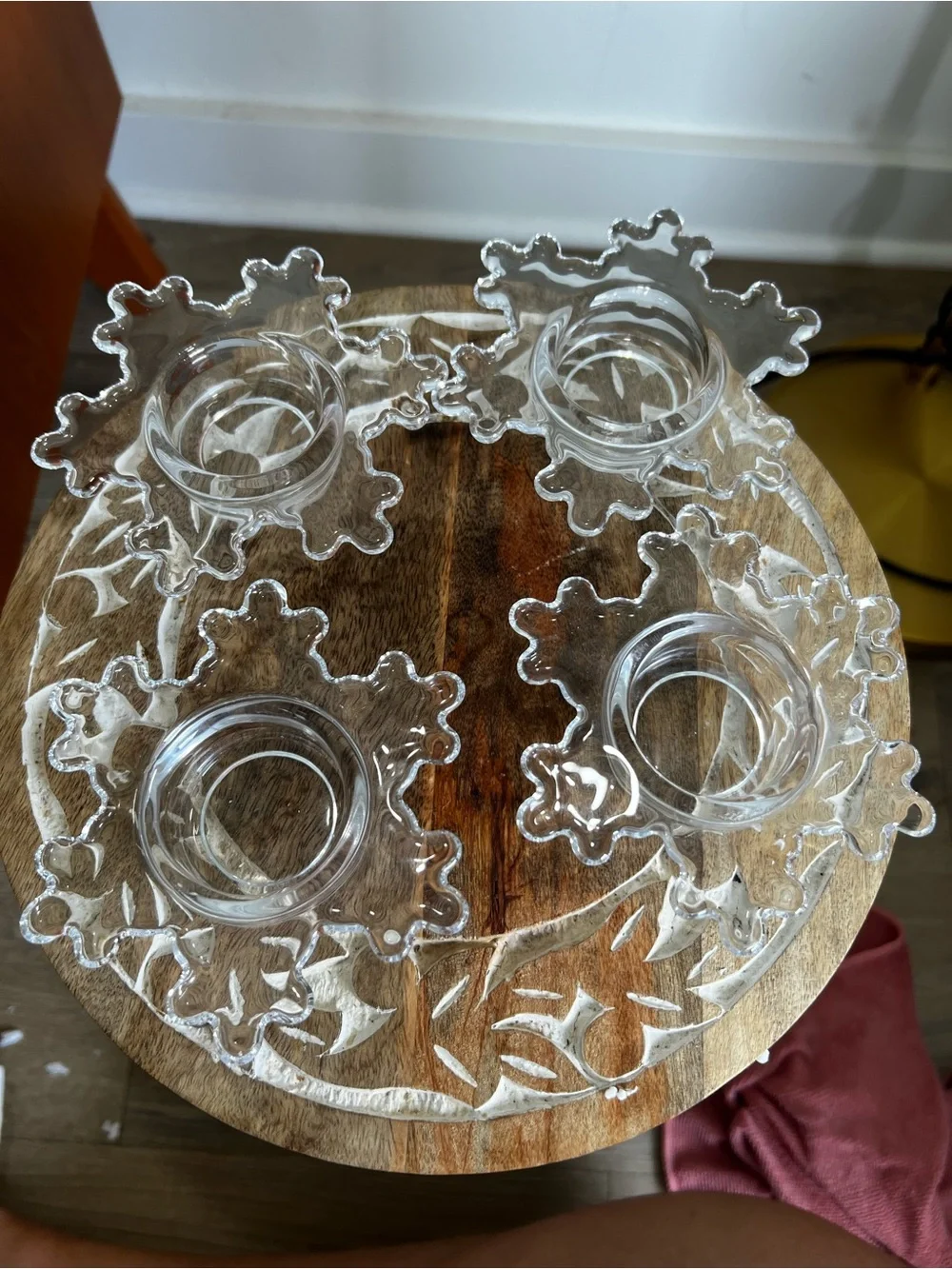 Crate & Barrel lot of 4 Clear Glass Snowflake Candle Holder Centerpiece